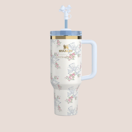 Stanley x LoveShackFancy Holiday Quencher H2.0 FlowState Tumbler 40oz (1200ML) – Premium Stainless Steel Insulated Cup with Straw (Premium Packaging)